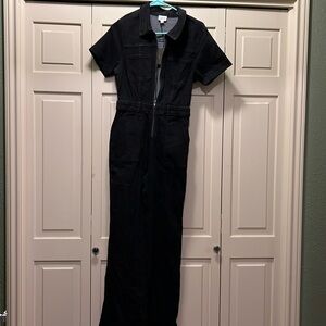 Brand LE LIS size small jumper